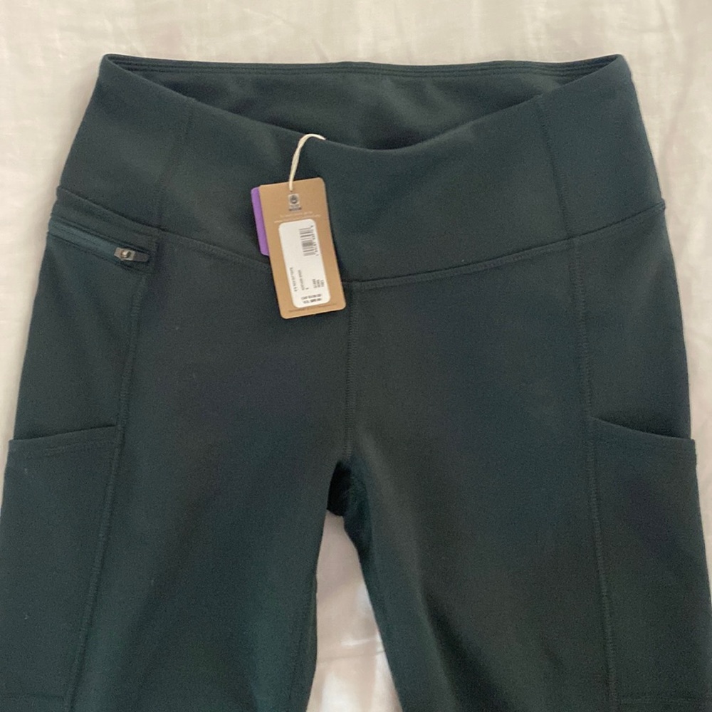 NWT! Patagonia yoga tights
